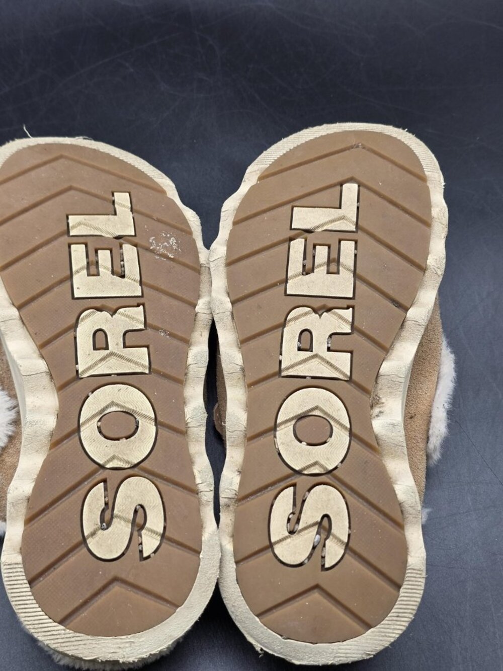 Sorel Slippers Shoes Womens Size 7.5 Beige Viibe Suede Faux Fur Mule House - Picture 10 of 12
